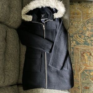 Laundry by Shelli Segal, navy winter zip up coat. NWOT, size medium.